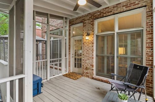 1133 Ashton Bluff Dr, Atlanta GA  30319-5399 exterior