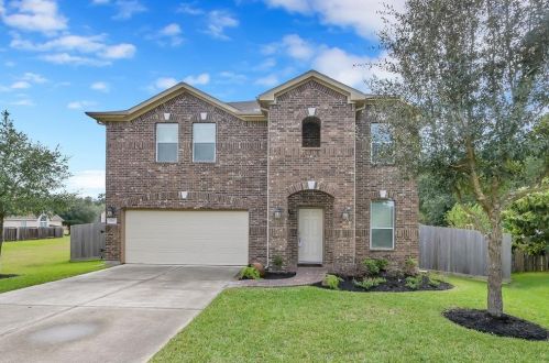 946 Fife Dr, Conroe TX  77301-4138 exterior