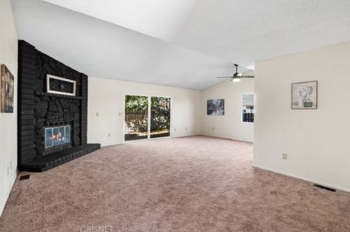 14329 Dover Dr, Mojave, CA 93501-2116