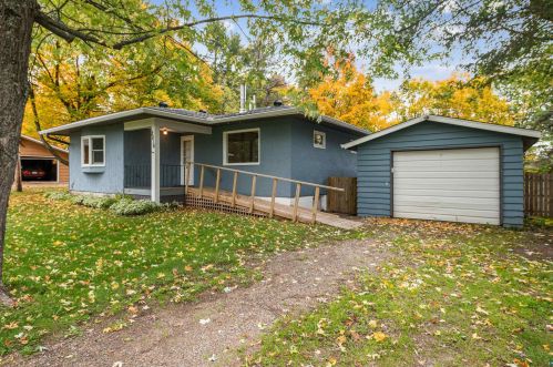 2816 Hagberg St, Duluth, MN 55811-2878