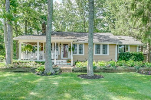 1227 Deal Rd, Tinton Falls, NJ 07712-2507