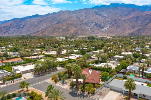 930 Chia Rd, Palm Springs, CA 92262-4717