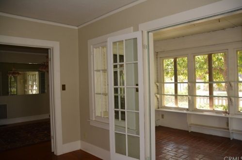 5390 Magnolia Ave, Riverside CA  92506-1250 exterior