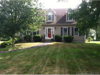 4 Reed Dr, Westerly, RI 02891-3934