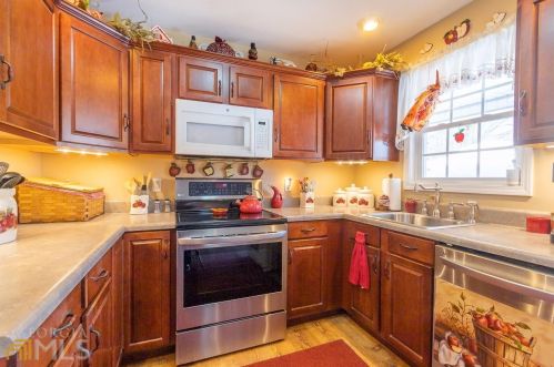 142 Mellrich Rd, Iva SC  29655-9529 exterior