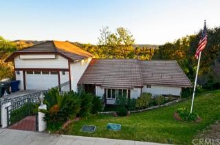1050 Deepview Dr, Covina, CA 91724-3469
