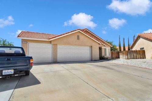 14562 Palo Verde Ct, El Mirage, CA 92301-3617