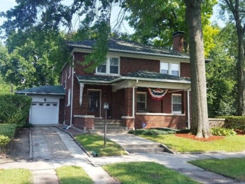 201 3rd St, Biggs, IL 62633-9309