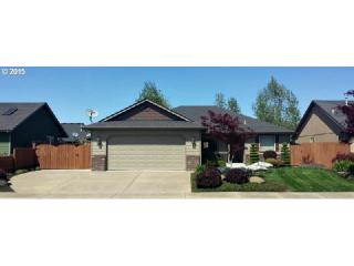 28 Sandalwood Loop, Walker, OR 97426-7906