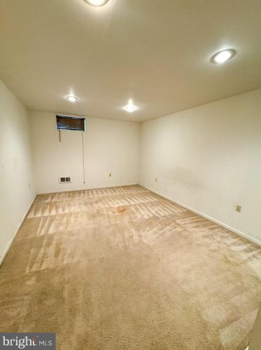 2245 52 St, Philadelphia PA 19131-2312 exterior