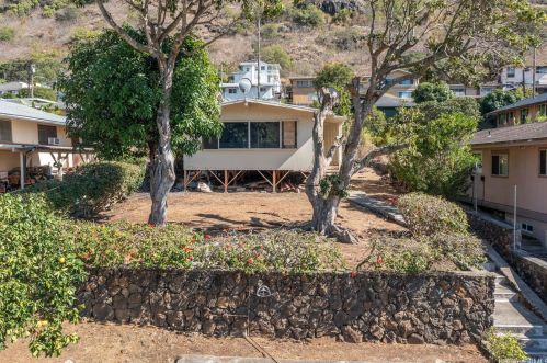 1989 9th Ave, Honolulu HI  96816-2905 exterior