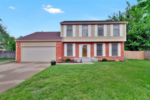 240 Williamsburg St, Andover, KS 67002-9771