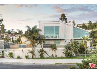 2351 Mount Olympus Dr, Los Angeles CA  90046-1660 exterior