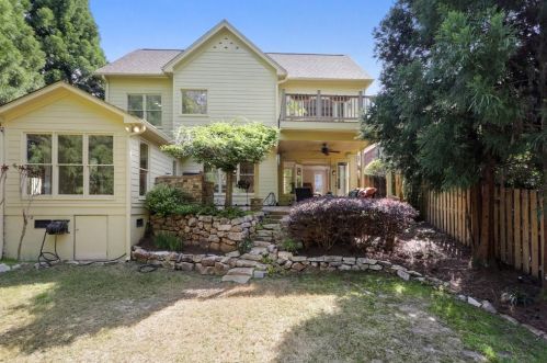 2632 Brookline Cir, Atlanta GA  30319-3691 exterior