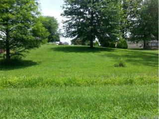 265 Woodland Dr, Edwardsville, IL 62025-5349