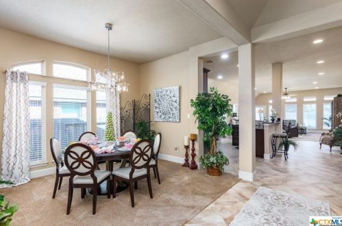 2147 Pioneer Pass, Seguin TX 78155-4456 exterior