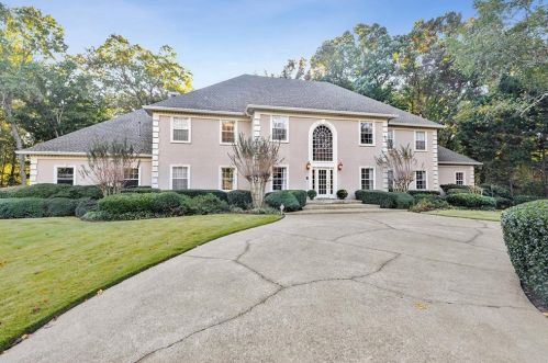 1390 Piedmont Rd, Marietta, GA 30062-2932