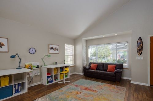 9363 Shamouti Dr, Riverside CA  92508-6463 exterior