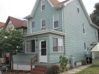 933 1st Ave, Altoona, PA 16602-3749