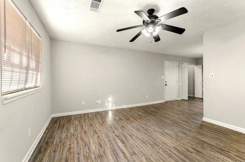 912 Oregano Ct, Conyers, GA 30094-2738
