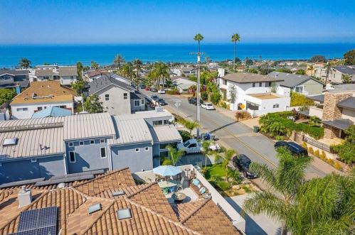 527 Liverpool Dr, Cardiff By The Sea, CA 92007-1813