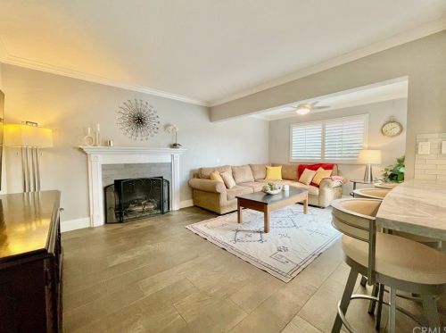 8505 Meadowridge St, Anaheim CA  exterior