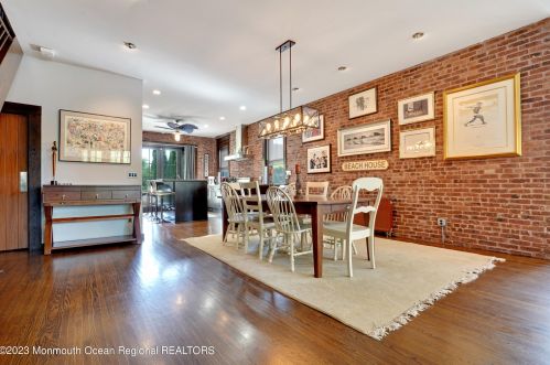 1034 2nd Ave, Tinton Falls NJ  07712-5834 exterior