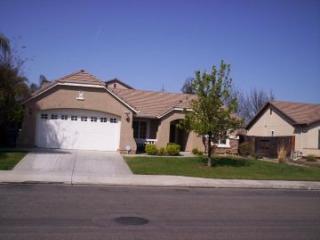 2815 Rialto Ave, Clovis, CA 93611-6546