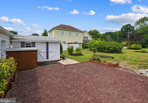 601 Mount Laurel Rd, Mount Laurel NJ  08054-9555 exterior