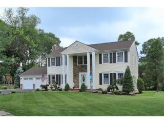 7 Cypress Ct, Piscataway, NJ 08854-2223