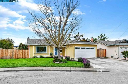 7212 Dover Ct, Pleasanton, CA 94568-2040