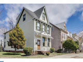 247 Broad St, Burlington, NJ 08016-1722