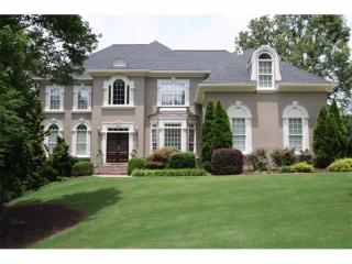 300 Falls Ridge Cv, Alpharetta, GA 30022-3329