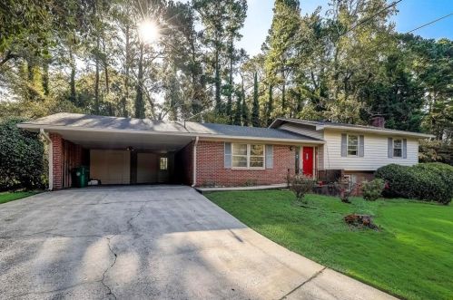3085 Embry Ct, Atlanta, GA 30341-4324
