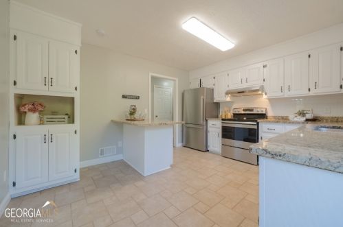 1308 Cross Plains Hulett Rd, Carrollton GA  30116-6643 exterior
