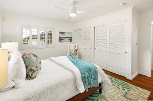 5576 Poola St, Honolulu HI  96821-1565 exterior