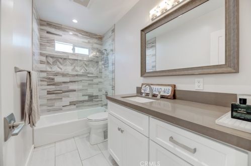 1806 Marine Ave, Manhattan Beach, CA 90266-4139