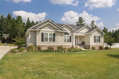 236 Tavern Ln, Statesboro, GA 30458-0164