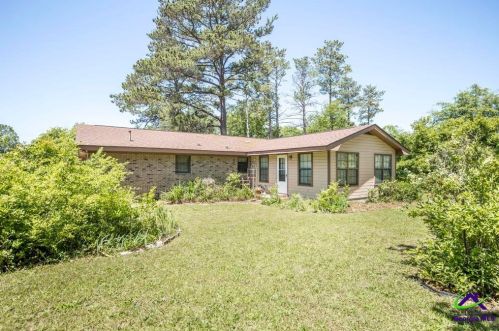 304 Belmont Dr, Warner Robins GA  31088-5546 exterior