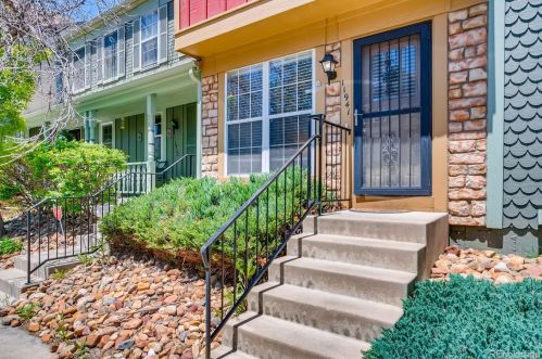 11941 Kepner Dr, Aurora, CO 80012-3285