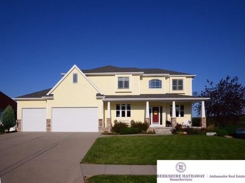 12120 161st Ave, Bennington, NE 68007-7472