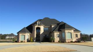107 Vanguard Ct, Lithonia, GA 31028-8615