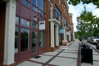 222 Winmore Ave, Chapel Hill NC  27516-6087 exterior