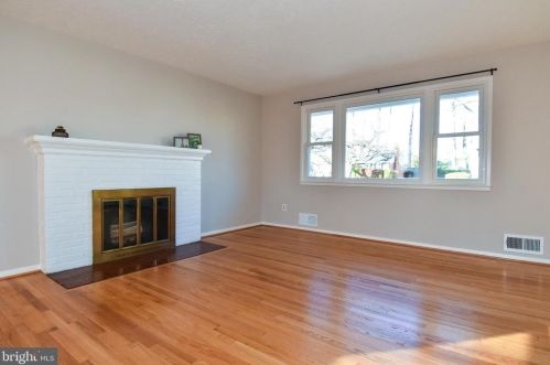 7719 Jervis St, Springfield VA  22151-2507 exterior