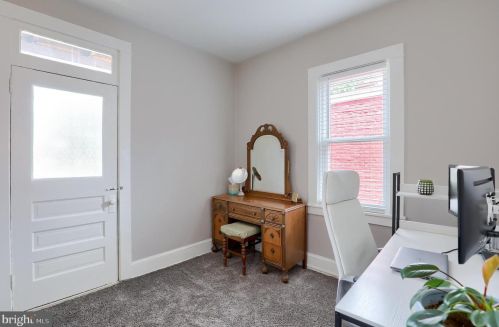 624 Pne St, Lancaster PA  17603-2824 exterior