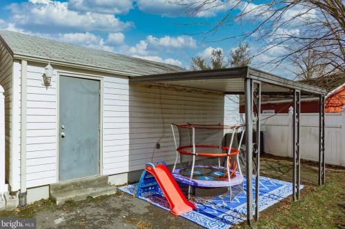 958 Chesterfield Rd, Haddonfield NJ 08033-3615 exterior