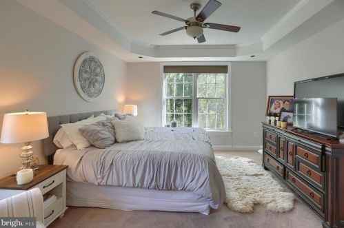 101 Shatto Dr, Carlisle PA  17013-2120 exterior