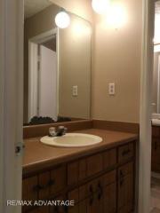 3032 Brook Hollow Dr, Rex GA  30273-2425 exterior