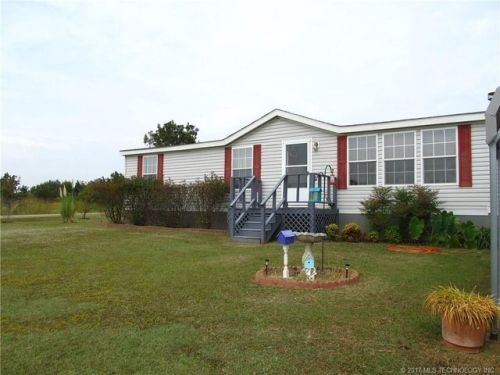 614 Curtis St, Calera, OK 74730-1428