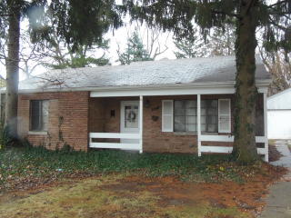 2041 Downey Rd, Homewood, IL 60430-3601
